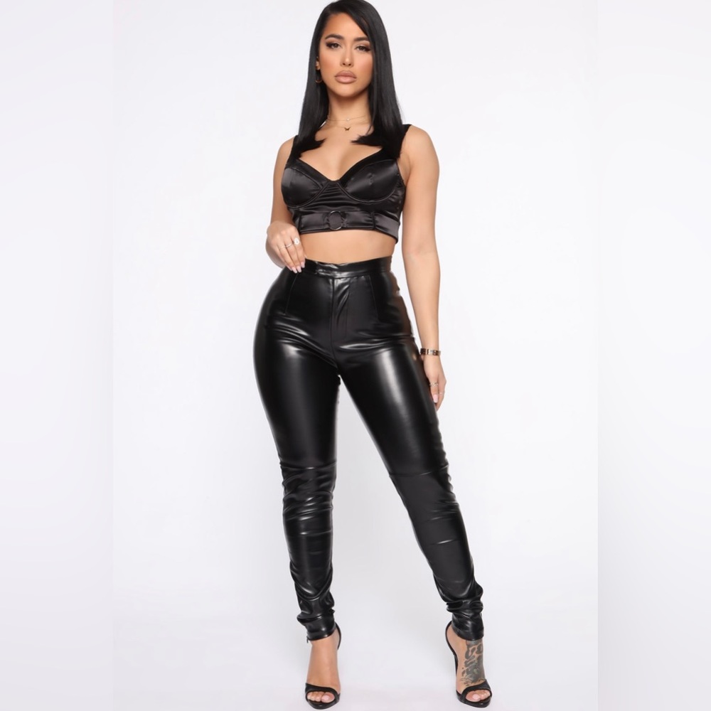Black leather pant